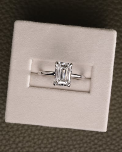 2.51ct emerald diamond