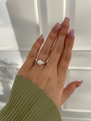 6.5mm round moissanite