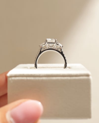 8x6mm radiant moissanite