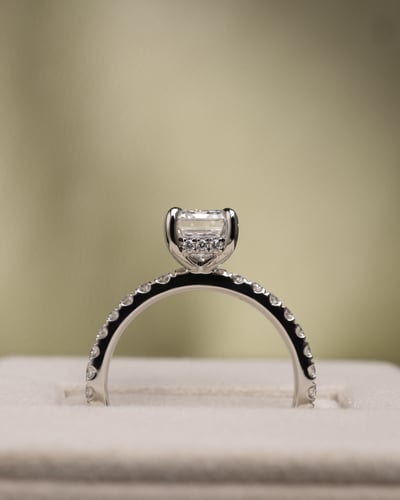 2.10ct emerald diamond