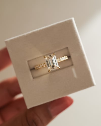 2.03ct emerald diamond