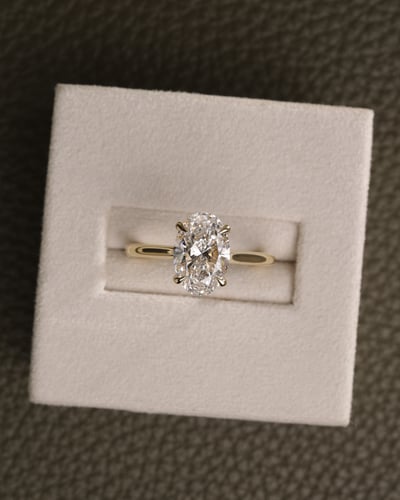 2.01ct oval diamond