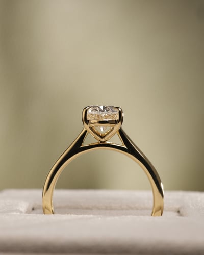 2.01ct oval diamond