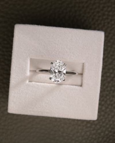 1.96ct oval diamond