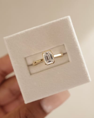 7.5x5.5mm emerald moissanite