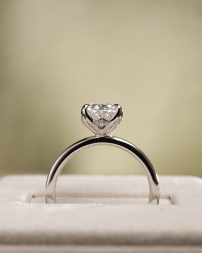 2.10ct oval diamond