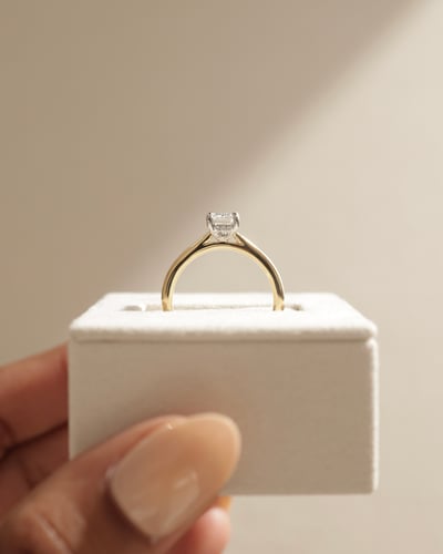 1.07ct emerald diamond