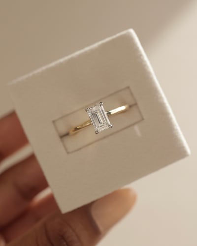 1.07ct emerald diamond