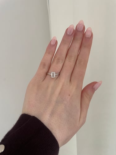 7.5x5.5mm emerald moissanite