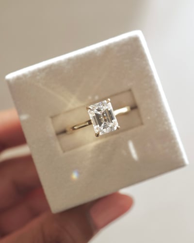 8.5x6.5mm emerald moissanite
