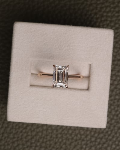 2.08ct emerald diamond