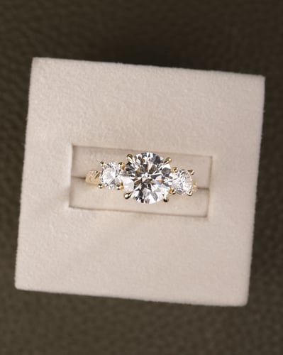 2.42ct round diamond