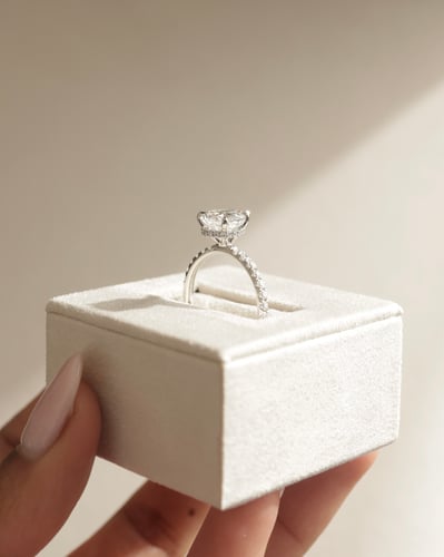 10x7mm pear moissanite