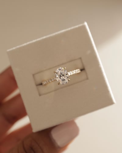 8x6mm oval moissanite