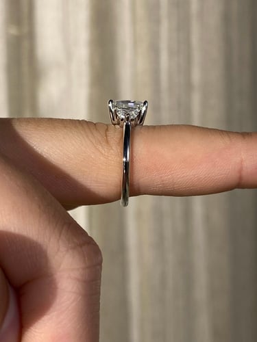 8.5x6.5mm radiant moissanite