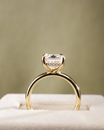 3.65ct emerald diamond