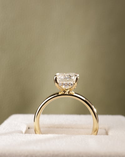 3.09ct emerald diamond