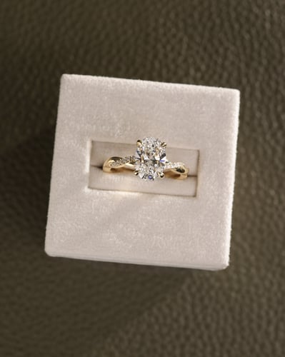 2.03ct oval diamond