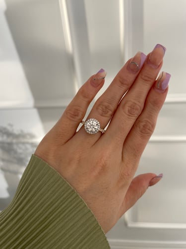 7.5mm round moissanite