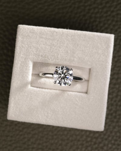 2.04ct round diamond
