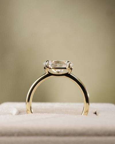 1.71ct oval diamond