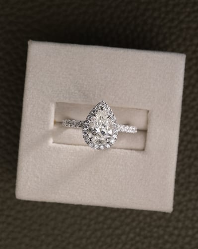 1.11ct pear diamond