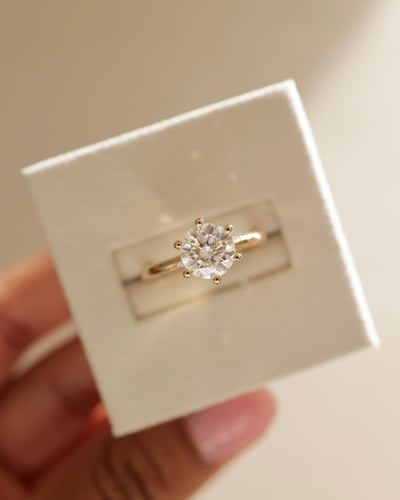 7.5mm round moissanite