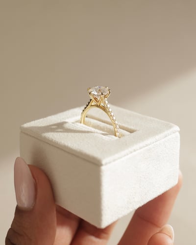 8mm round moissanite