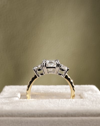 2.39ct elongated cushion diamond
