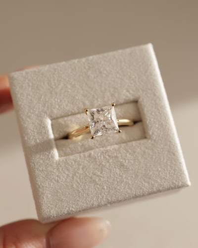 7.5mm princess moissanite