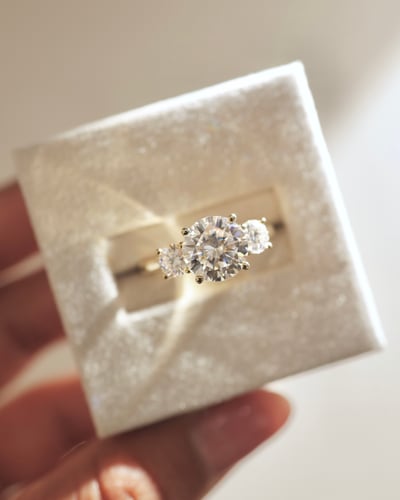 8.5mm round moissanite