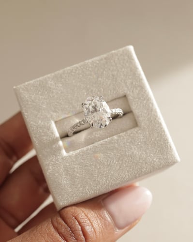 11x8mm oval moissanite