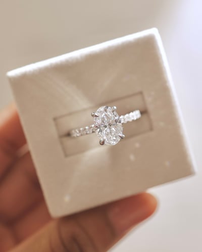 2.04ct oval diamond