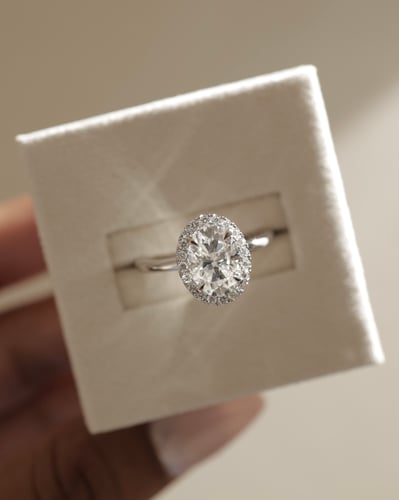 9x6.5mm oval moissanite