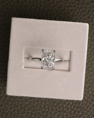 2.57ct elongated cushion diamond