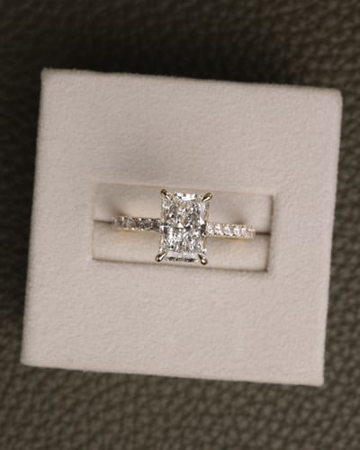 2.05ct radiant diamond