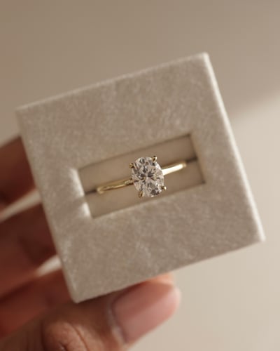8x6mm oval moissanite