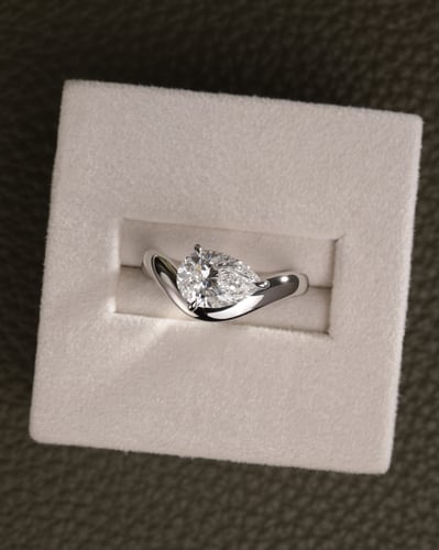 1.56ct pear diamond