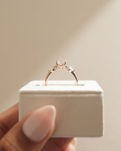 8x6mm oval moissanite