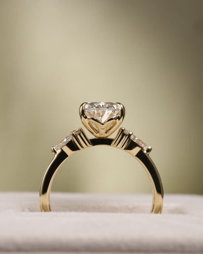2.43ct oval diamond