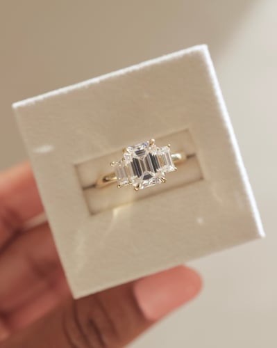 8.5x6.5mm emerald moissanite
