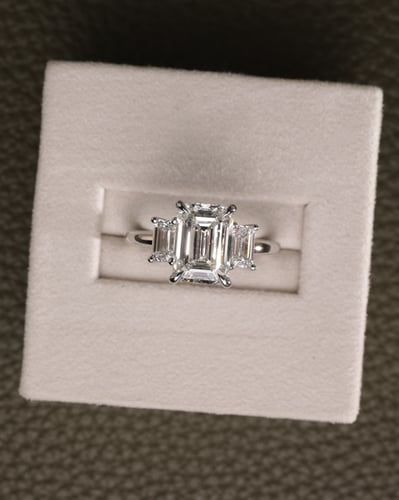 2.71ct emerald diamond
