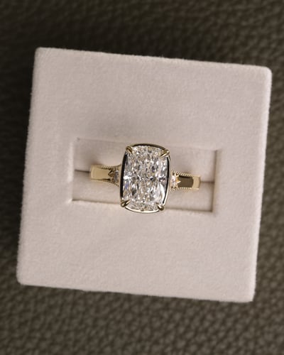 3.09ct elongated cushion diamond