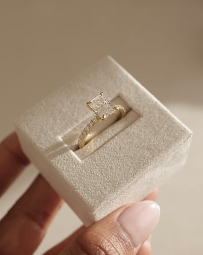 8x6mm radiant moissanite