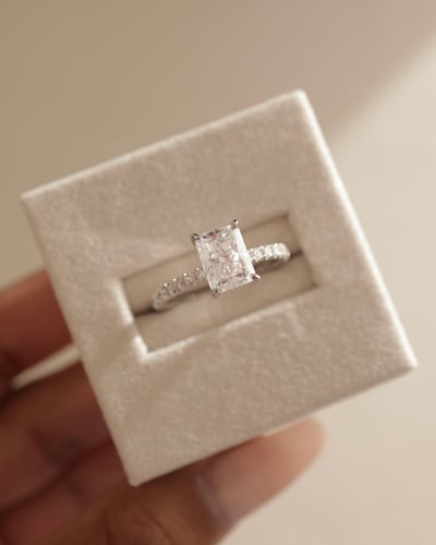 8x6mm radiant moissanite