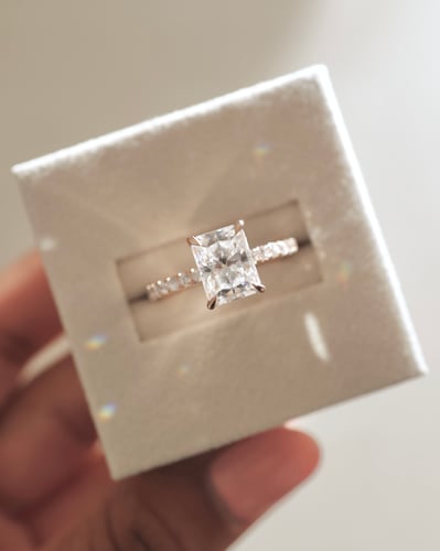 8.5x6.5mm radiant moissanite
