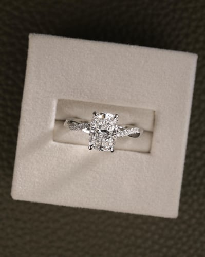 2.02ct elongated cushion diamond