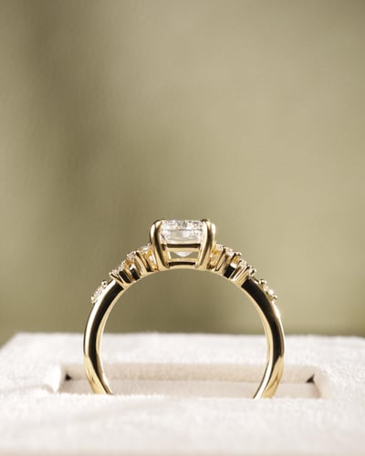 1.58ct elongated cushion diamond
