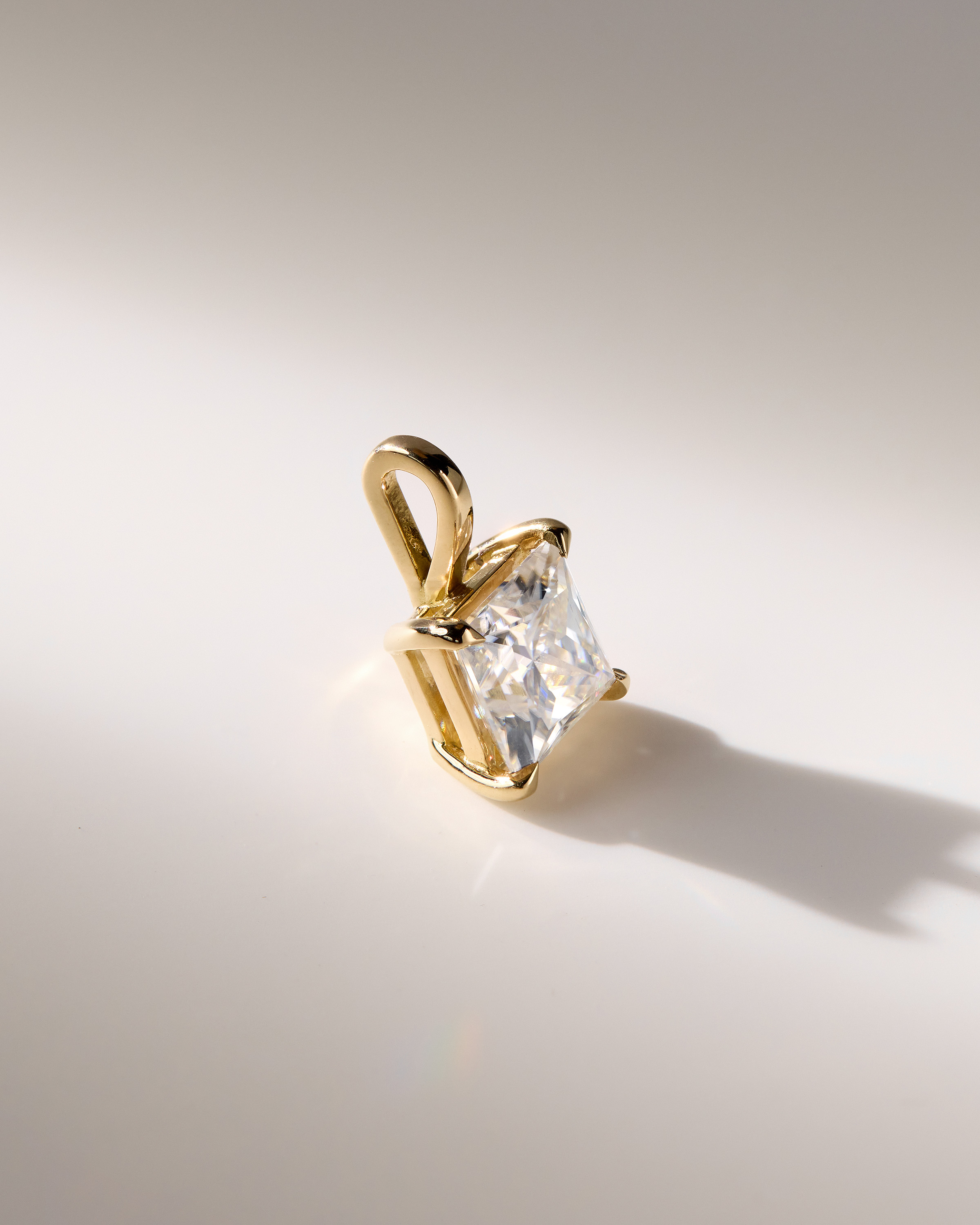 Chandler - Princess Pendant Lifestyle Image