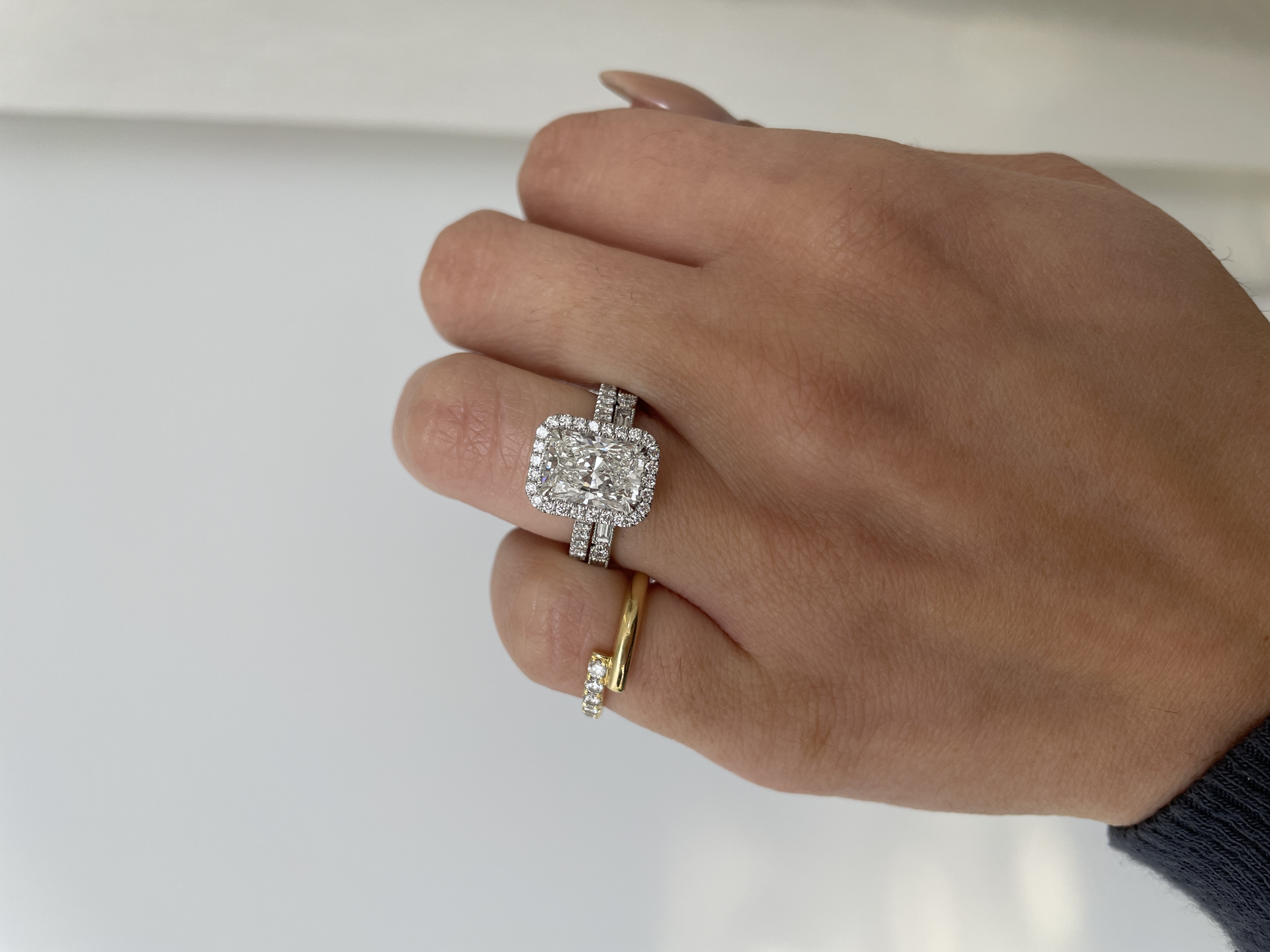 Birdie - Milgrain Setting Accent Stones Wedding Ring Lifestyle Image